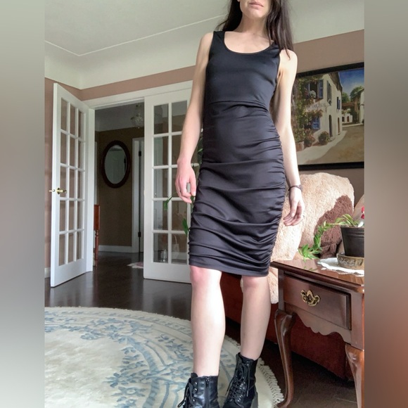 NWOT Joe Fresh ruched active dress - Picture 10 of 11